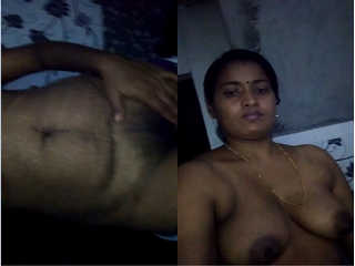 Bhabhi Shows Her Boobs and Pussy