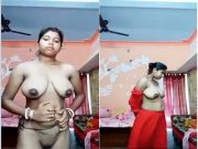 Desi Boudi Shows Her Nude Body