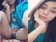 Desi Girl Shows her Boobs and pussy