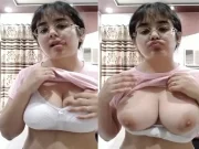 Indian Girl Topless Milky Boobs Show